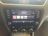 Škoda Octavia 1.6 TDI DSG NAVI APP - náhled 10