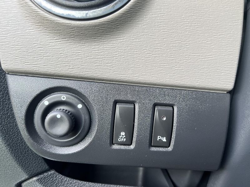 Dacia Lodgy 1.5DCI 79KW,7MÍST,KLIMA,NAVI - fotka 37 z 44