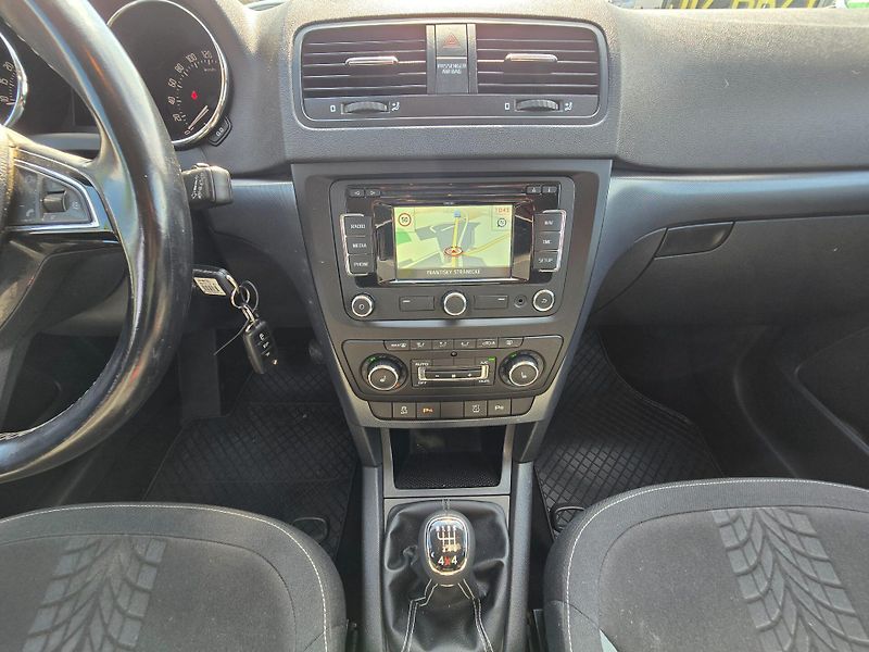 Škoda Yeti (2014) 2.0 TDi 125kw Adventure 4x4 - fotka 36 z 44