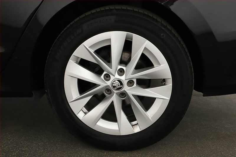 Škoda Octavia (2022) Style 2.0 TDI, Automat, ČR - fotka 12 z 14