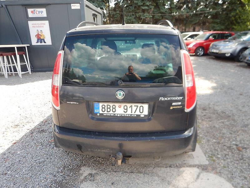 Škoda Roomster 1.2 TSi 63 KW - fotka 7 z 14