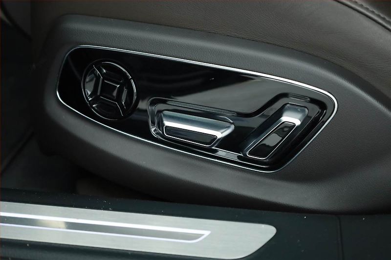 Audi A8 (2019) 55 TFSI - fotka 17 z 21