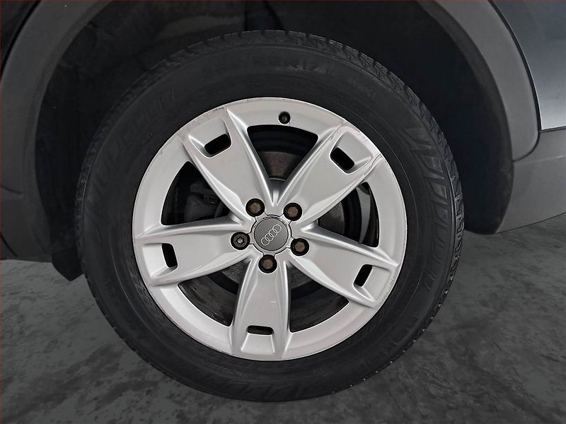 Audi Q3 (2014) 2.0 TDI, 4X4, Automat, Navi - fotka 15 z 20