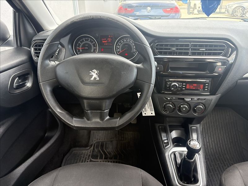 Peugeot 301 1,6 85 kw, ČR serviska - fotka 9 z 22