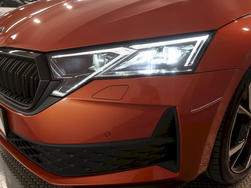 Škoda Octavia (2026) SPORTLINE 2.0TSI 150KW 4x4 DSG - fotka 10 z 43