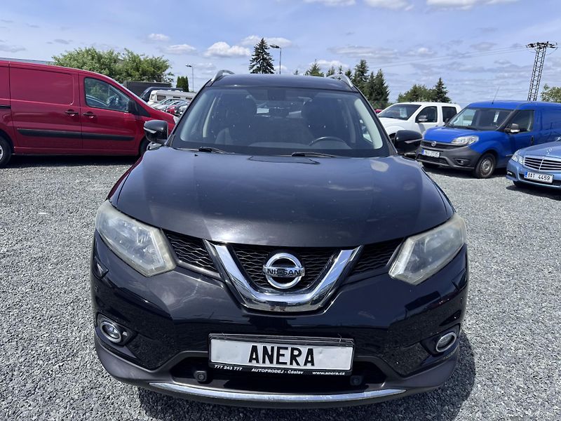 Nissan X-Trail 1.6 DCi,96 kW automat,1.Maj,ČR - fotka 2 z 20