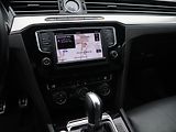 Volkswagen Passat 2,0 TDI 140kW DSG R-line CZ - náhled 14