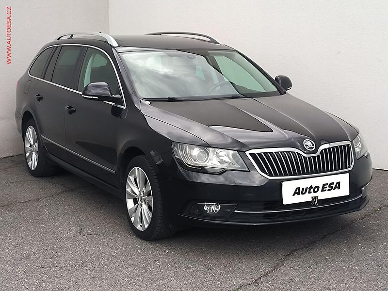 Škoda Superb (2014) 2.0 TDi 4x4, DSG, bixen - fotografie inzerátu