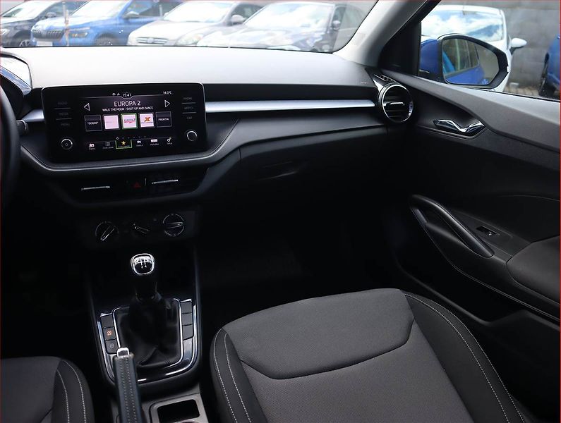 Škoda Fabia (2023) 1.0, Serv.kniha, Tempomat - fotka 8 z 20