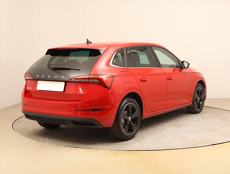 Škoda Scala (2019) 1.0 TSI, Automat, Tempomat - fotka 5 z 23