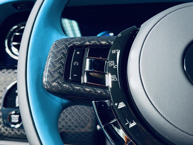 Rolls-Royce Cullinan (2026) Black*Bad*SHOOTING STARS*TIFFA - fotka 27 z 49
