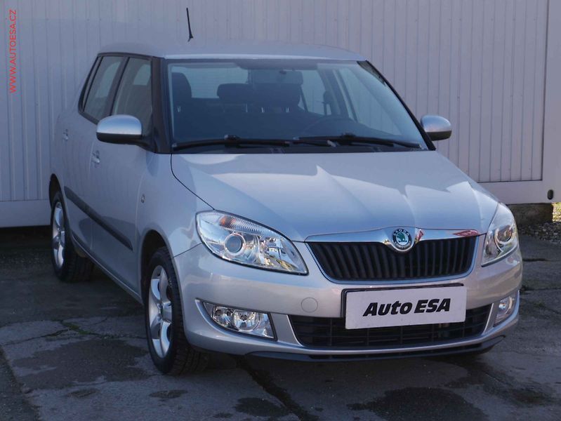Škoda Fabia (2012) 1.2 12V, ČR, autoAC - fotografie inzerátu