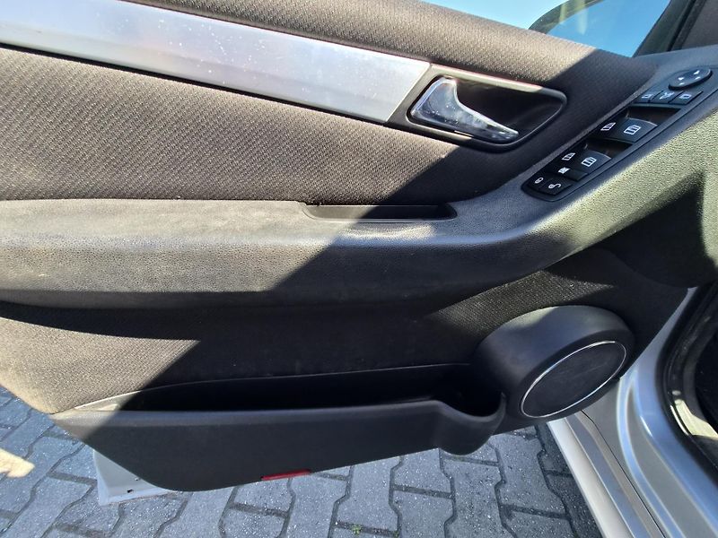 Mercedes-Benz Třídy B 170 Aut. - fotka 9 z 11