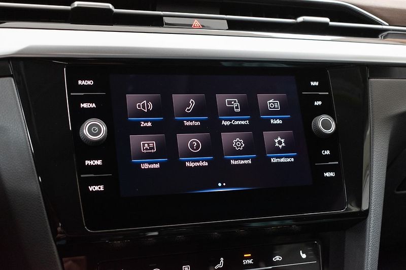 Volkswagen Arteon Shooting Brake 1.5 TSI ELEGANCE*DPH*ČR 1.MAJ* - fotka 23 z 35