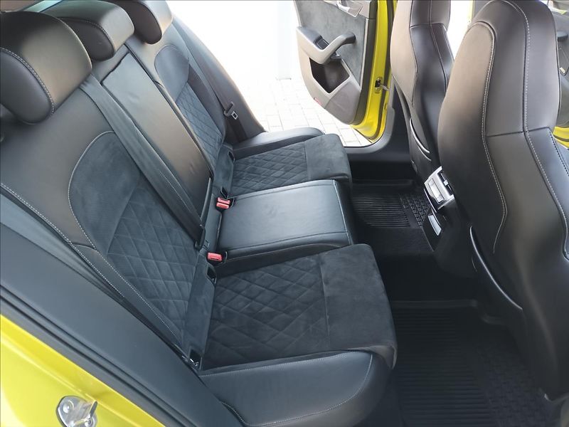 Škoda Superb 2,0 TDI,4X4,Sportline,ČR,DSG, - fotka 22 z 50