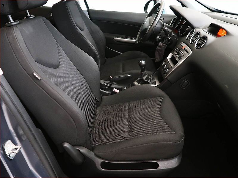 Peugeot 308 (2008) 1.6 VTi, za skvělou cenu - fotka 9 z 14