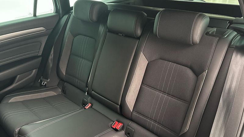 Volkswagen Passat 2.0 TDI DSG 4x4 4motion Alltra - fotka 16 z 32