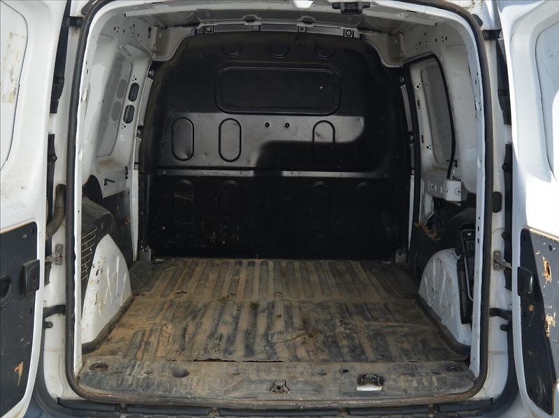 Renault Kangoo - fotka 8 z 16