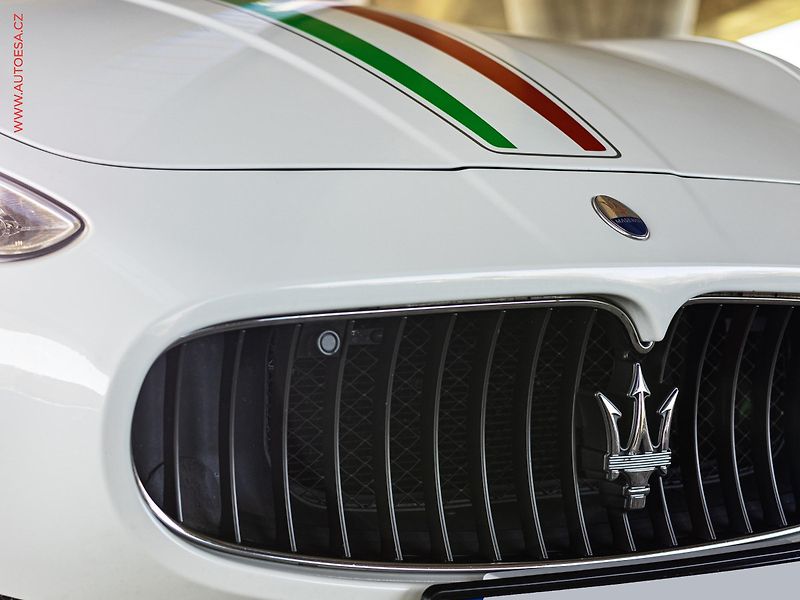 Maserati GranTurismo (2010) 4.7 V8 S Automatic, ČR - fotka 9 z 22