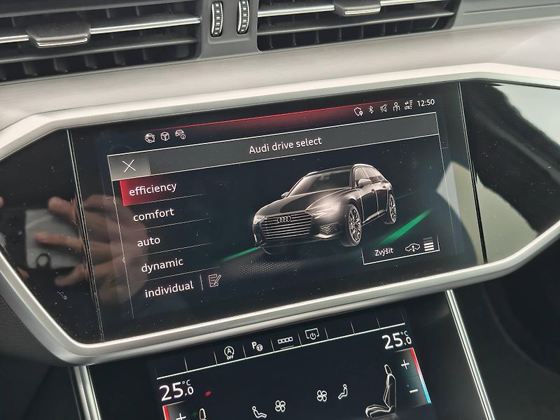 Audi A6 Sline Quattro 8TT S line 3,0TD - fotka 17 z 29