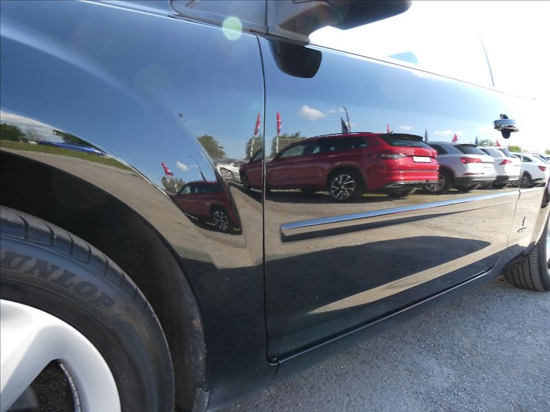 Ford Focus 1,6 i 16V 74kW - fotka 16 z 43