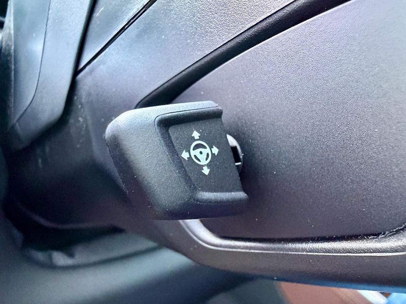 BMW X5 (2025) VZDUCH 2VR SoftClose Tažné HUD - fotka 33 z 51