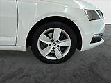 Škoda Octavia (2017) 2.0 TDI, Automat, Navi - náhled 15