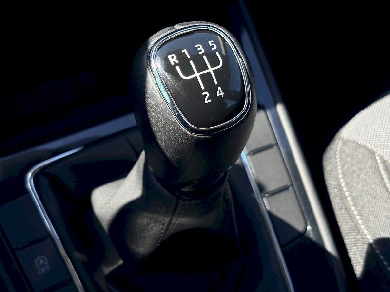 Škoda Fabia (2025) 1.0 TSI / 70 kW / SELECTION - fotka 24 z 24