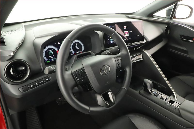 Toyota C-HR (2025) 2.0 Plug-in - fotka 19 z 30