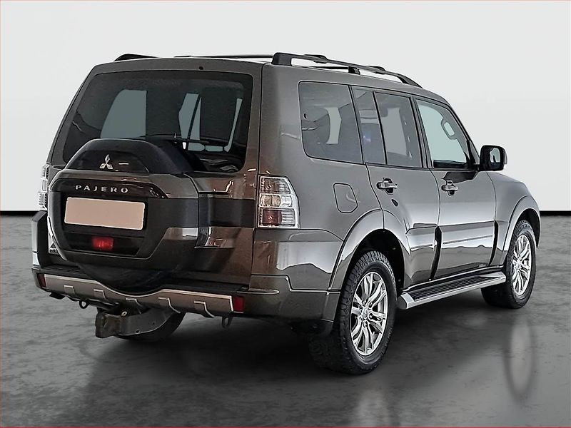Mitsubishi Pajero (2015) 3.2 DI-D - fotka 5 z 20