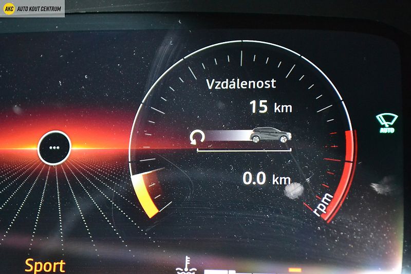 Renault Captur techno mild hybrid 140 - fotka 47 z 52