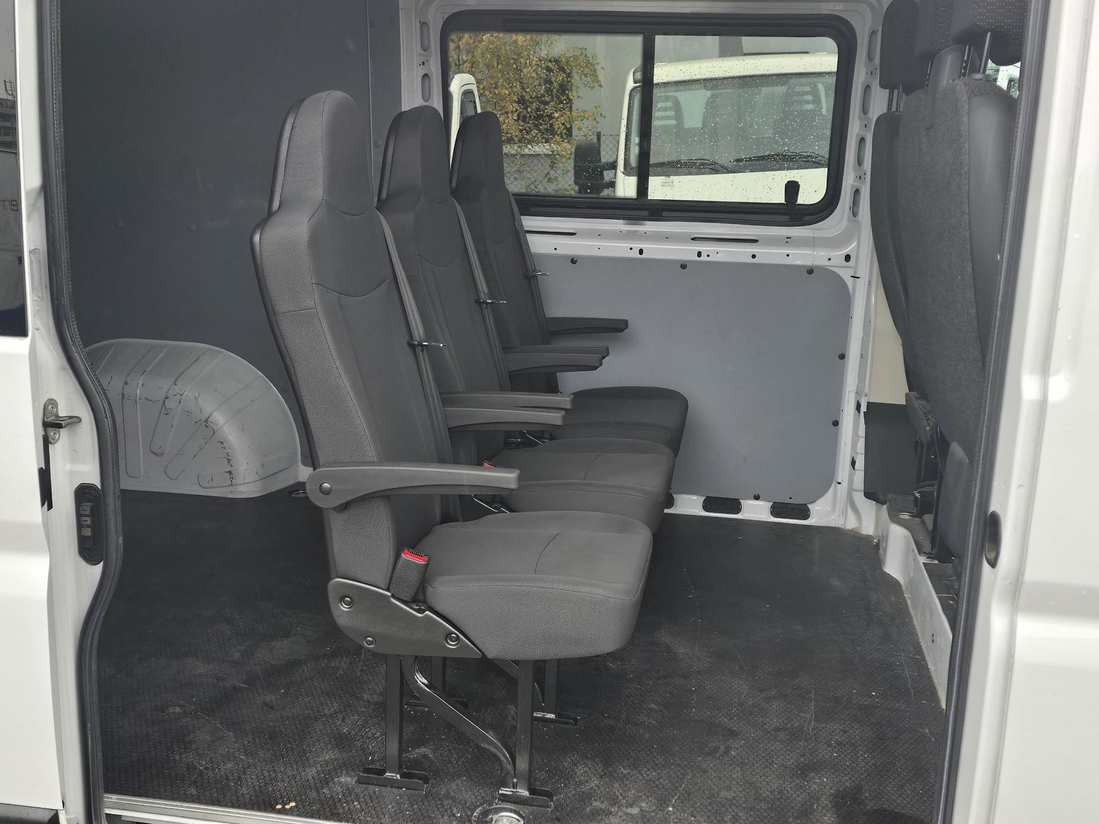 Opel Movano 6 MÍST! L2H2, REGISTRACE M1!!! — foto 11