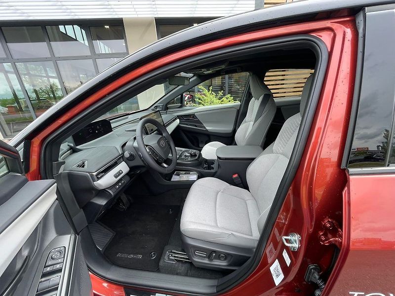 Toyota C-HR BEV343 AT - fotka 14 z 30