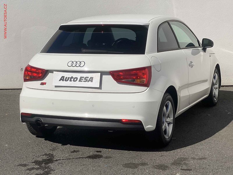 Audi A1 (2018) 1.0 TSi, 1.maj, +ALU - fotka 4 z 15
