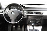 BMW Řada 3 318d Touring / M-Paket / Manuá - náhled 15