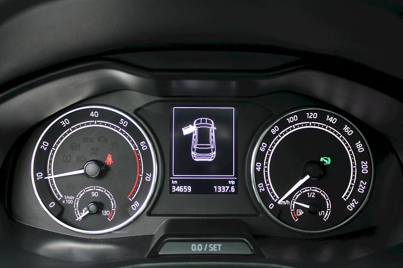 Škoda Kamiq (2024) Fresh 1.0TSI / 81kW 7°DSG - fotka 13 z 24