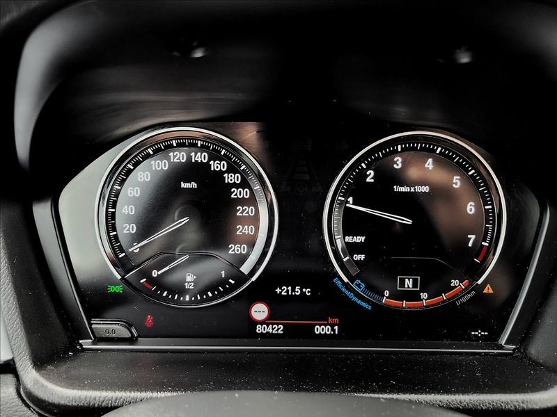 BMW X2 18i ,led,navi,kůže,výhřev - fotka 22 z 47