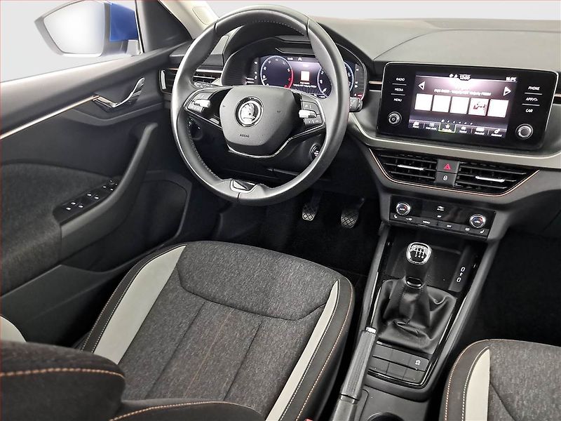 Škoda Scala (2022) Style 1.5 TSI, Serv.kniha - fotka 7 z 23