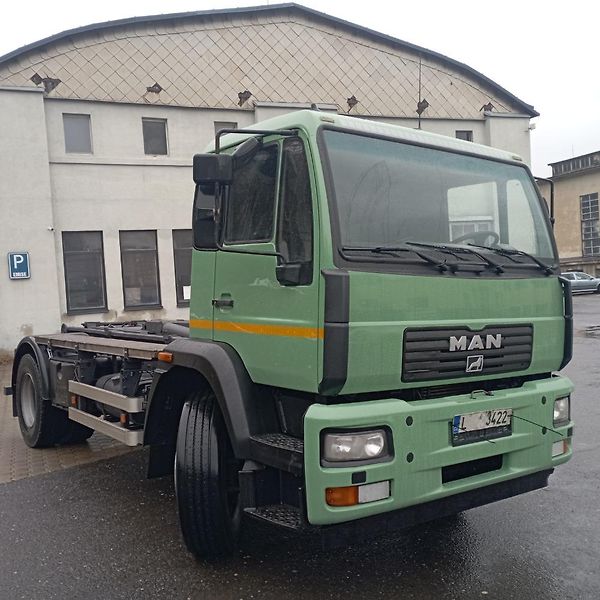 MAN L2000 (2005) 18.280 kontejner - fotka 16 z 20