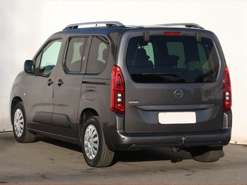 Opel Combo (2020) Edition 1.2 Turbo, 5Míst, ČR - fotka 4 z 18