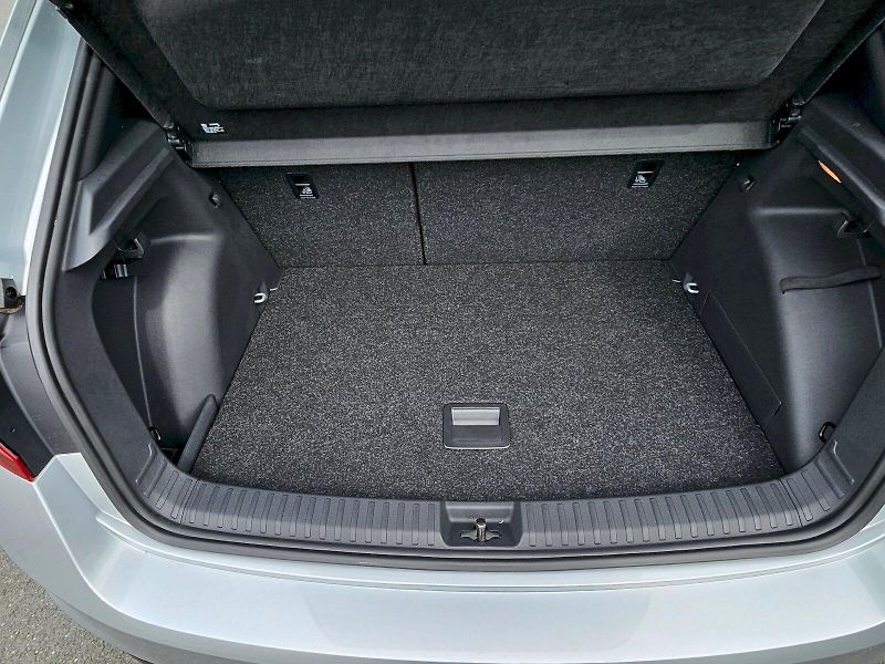 Škoda Fabia (2023) Monte Carlo TSI 81/1.0 M6F - fotka 24 z 27