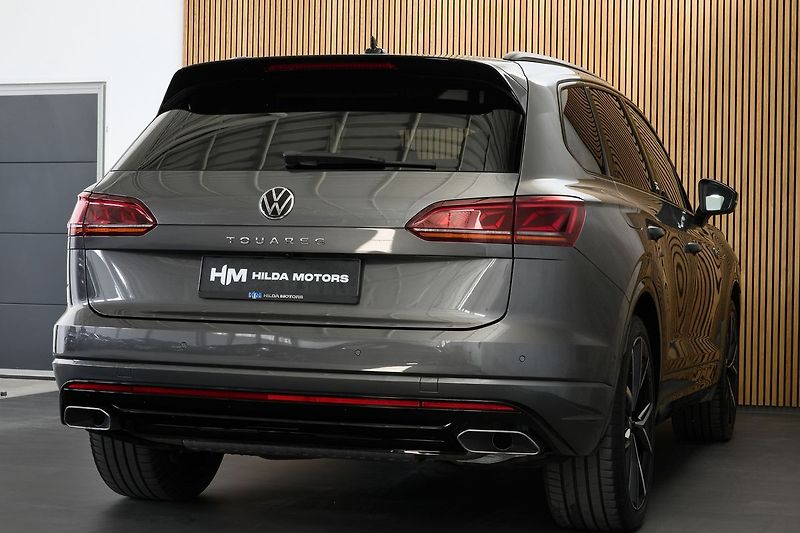 Volkswagen Touareg 3.0TDI 210kW R-Line Edition 20 - fotka 4 z 50