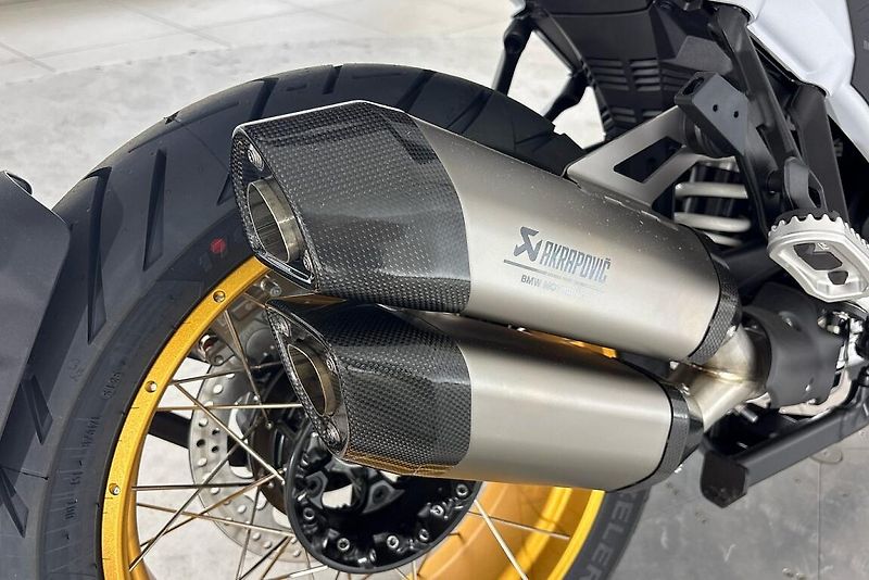 BMW R 1300 GS - fotka 6 z 13