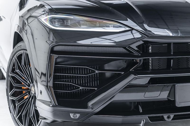 Lamborghini Urus - fotka 18 z 42