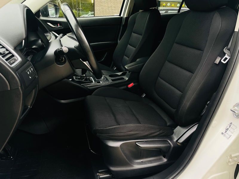 Mazda CX-5 2.0i VÝHŘEV SENZORY TAŽNÉ 2WD  - fotka 29 z 46