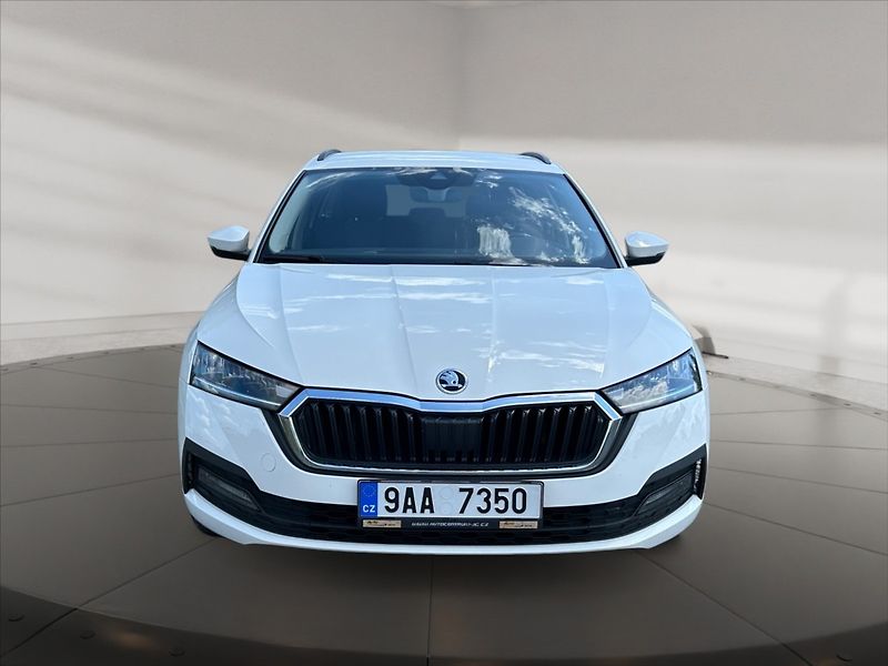 Škoda Octavia 2,0 TDI 85 Ambition - fotka 2 z 11