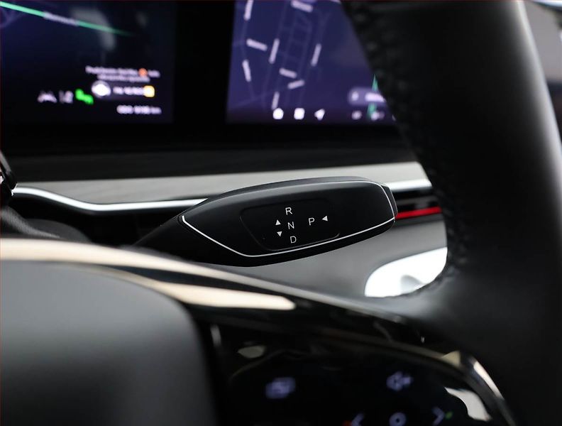 Omoda 9 (2026) SHS 1.5 PHEV - fotka 17 z 26