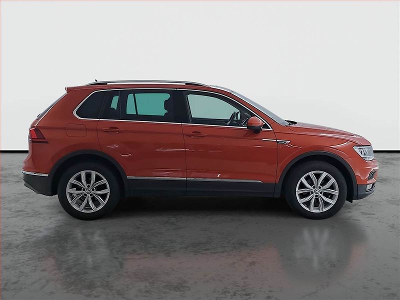 Volkswagen Tiguan (2017) 2.0 TDI, 4X4, Serv.kniha - fotka 6 z 18