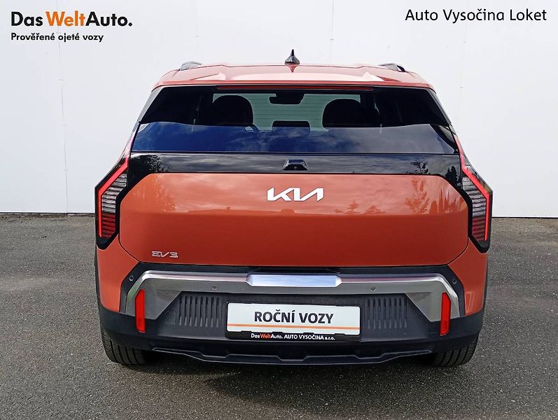 Kia EV3 (2024) EARTH 150 kW, bat.81,4 kW - fotka 10 z 28