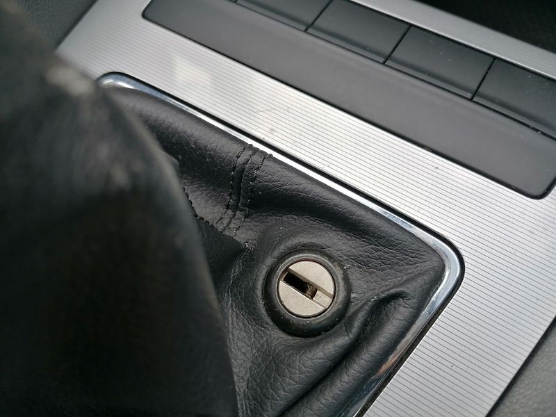 Škoda Octavia (2014) 1.4 TSi 1.majitel ČR - fotka 17 z 20